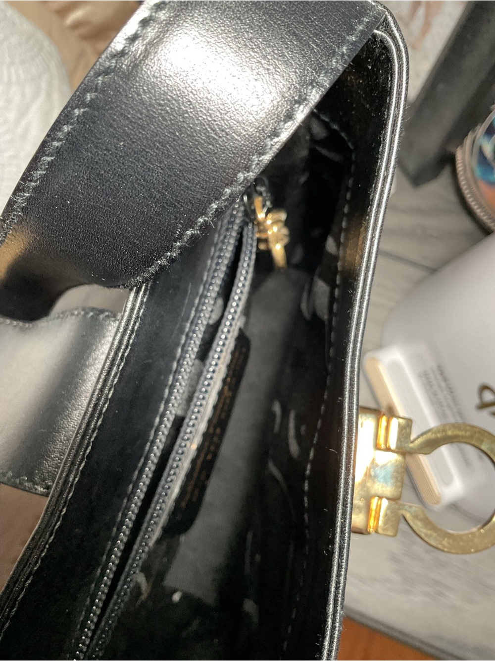 Salvatore Ferragamo Gancini Shoulder Bag - Picture 14 of 16
